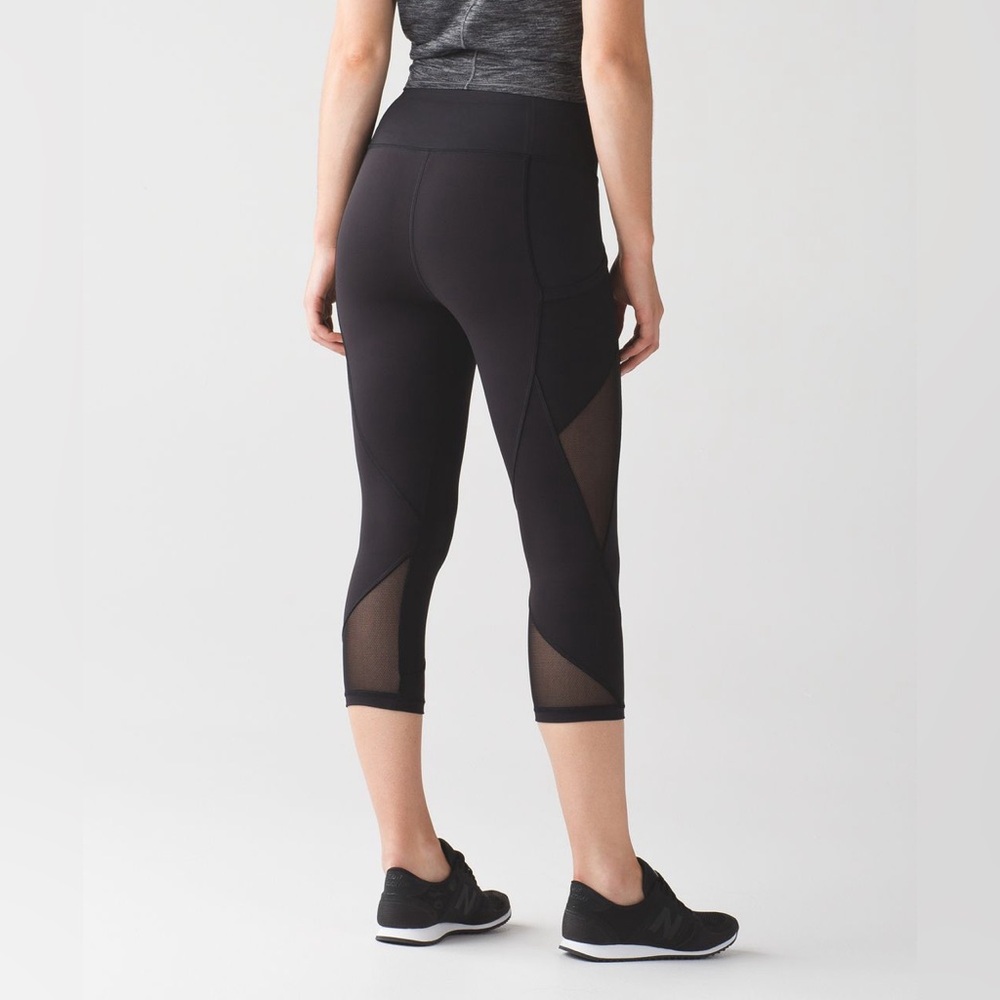 Lululemon Fast As Light Cropped Leggings - Picture 4 of 16